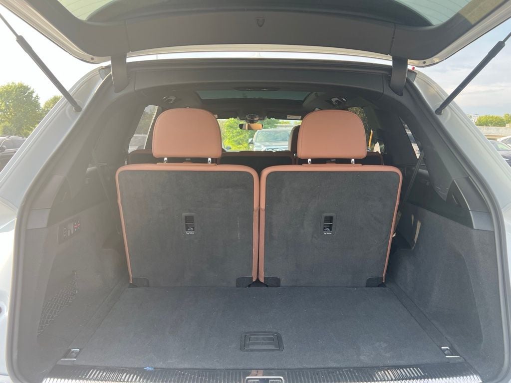 2020 Audi Q7 55 Prestige quattro