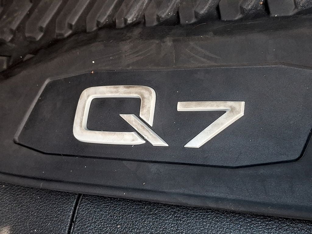 2023 Audi Q7 55 Prestige quattro
