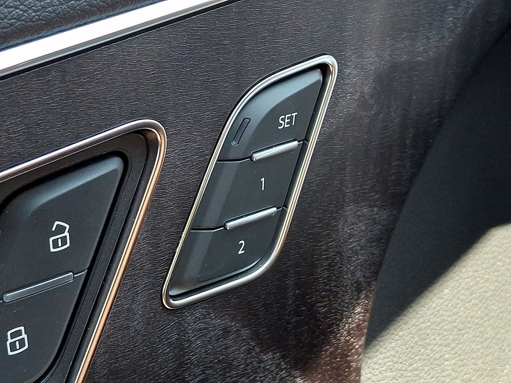 2023 Audi Q7 55 Prestige quattro