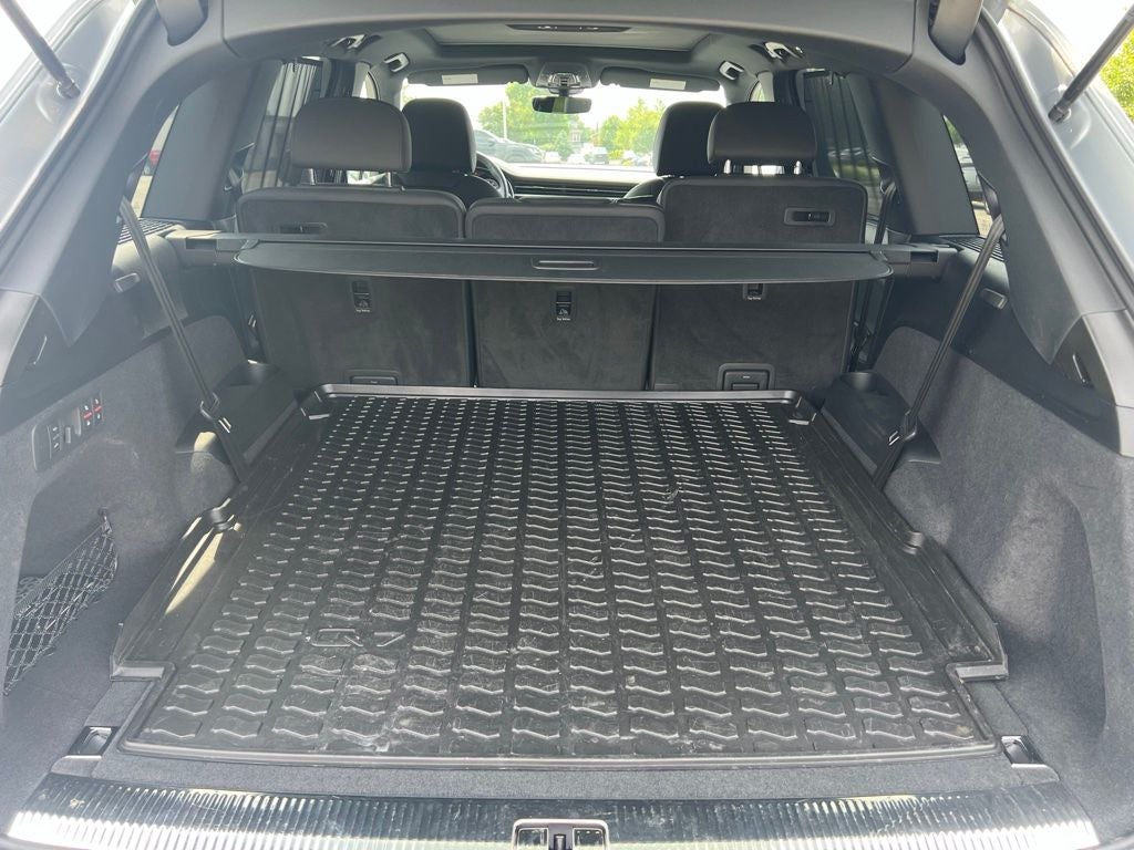 2023 Audi Q7 55 Prestige quattro