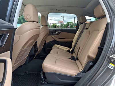 2023 Audi Q7 55 Prestige quattro