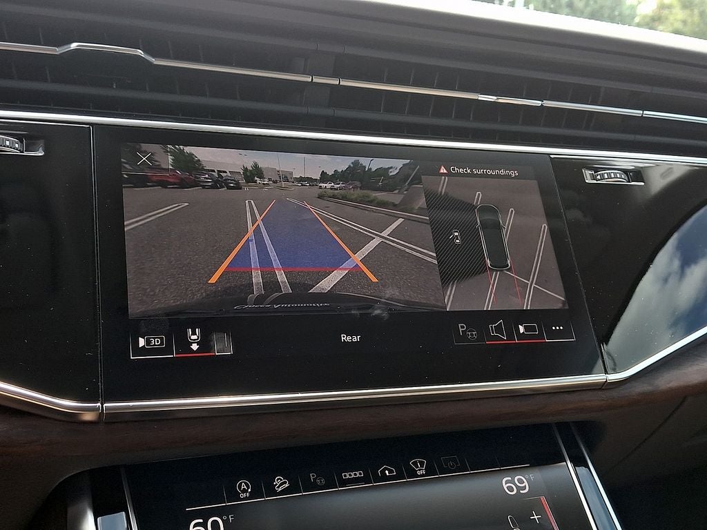 2023 Audi Q7 55 Prestige quattro