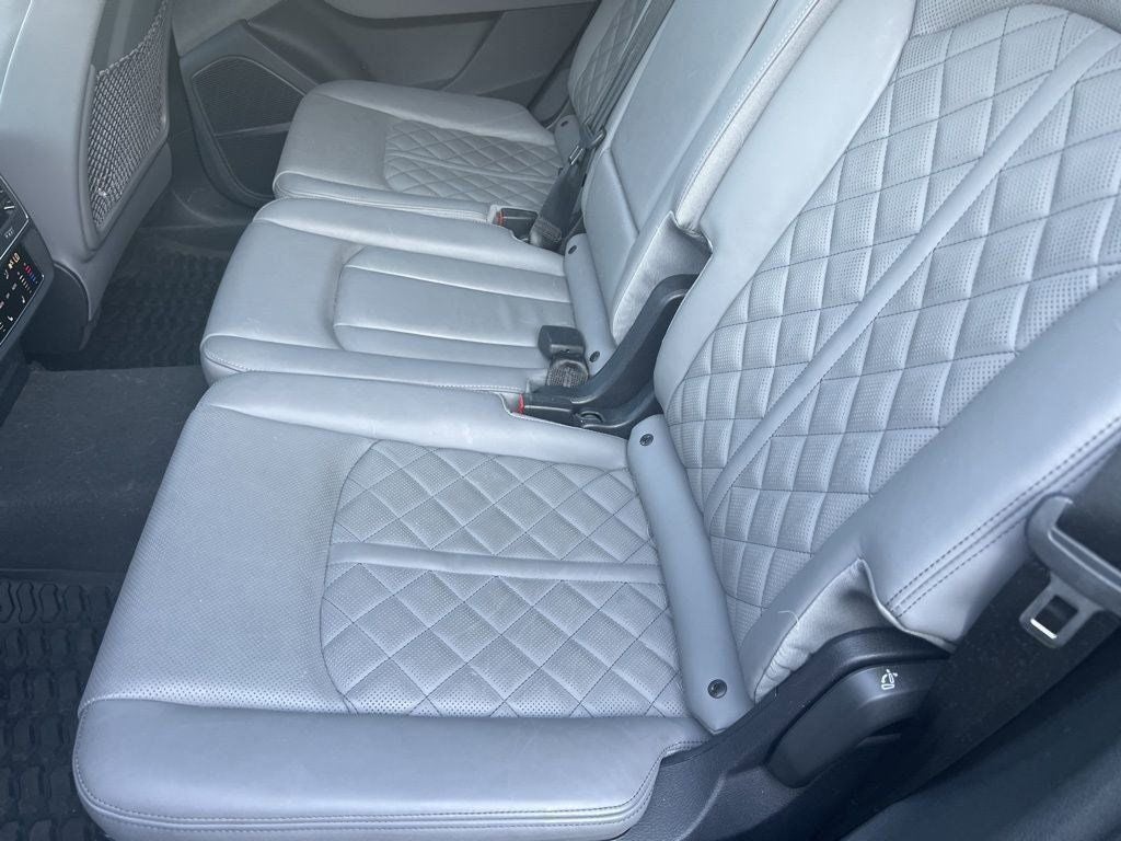 2024 Audi Q7 55 Prestige quattro