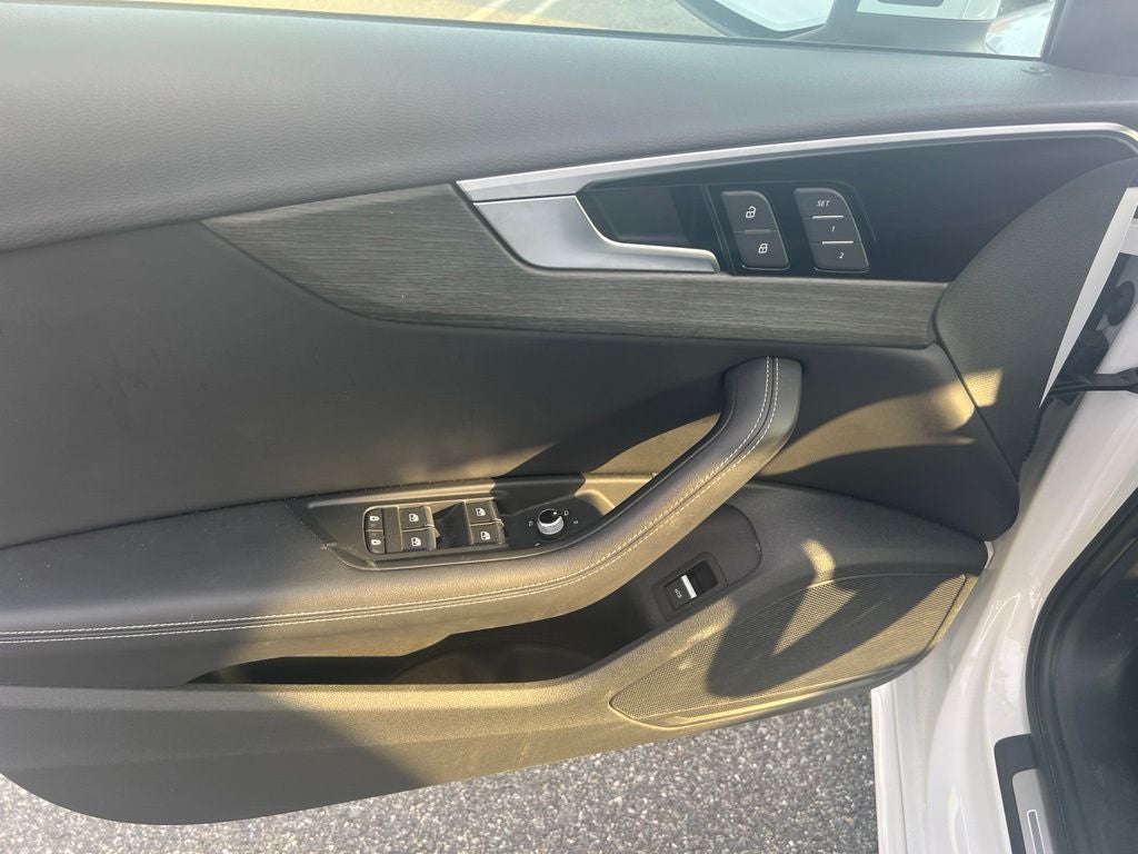2021 Audi A4 45 S line Premium Plus quattro