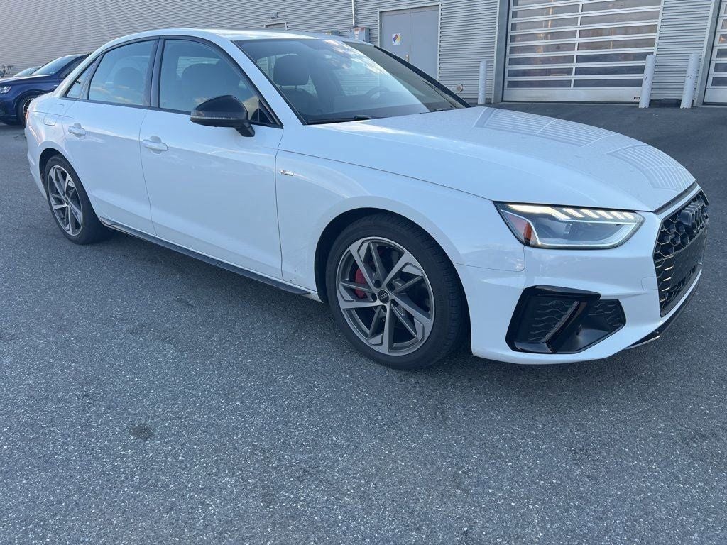 2023 Audi A4 45 S line Premium Plus quattro