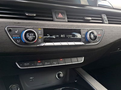2023 Audi A4 45 S line Prestige quattro