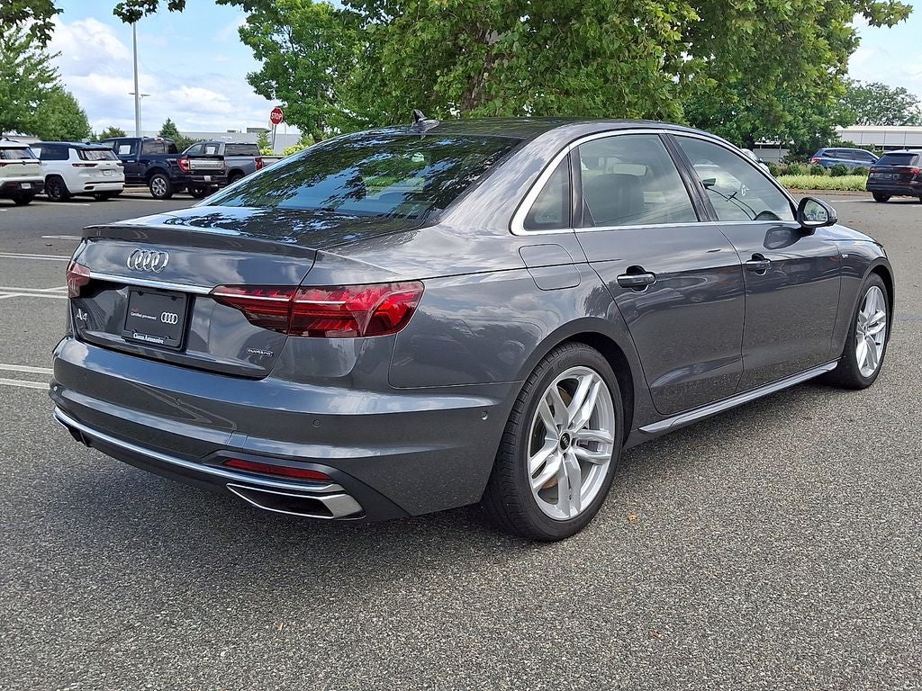 2023 Audi A4 45 S line Prestige quattro