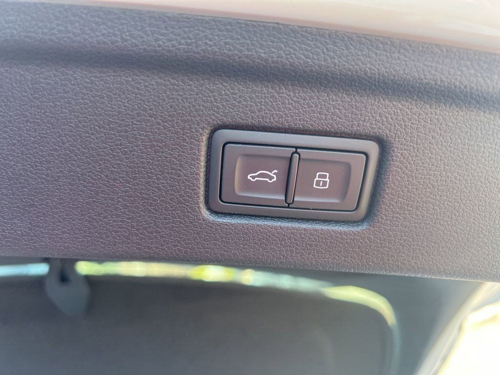 2025 Audi A5 Sportback 45 S line Premium Plus quattro