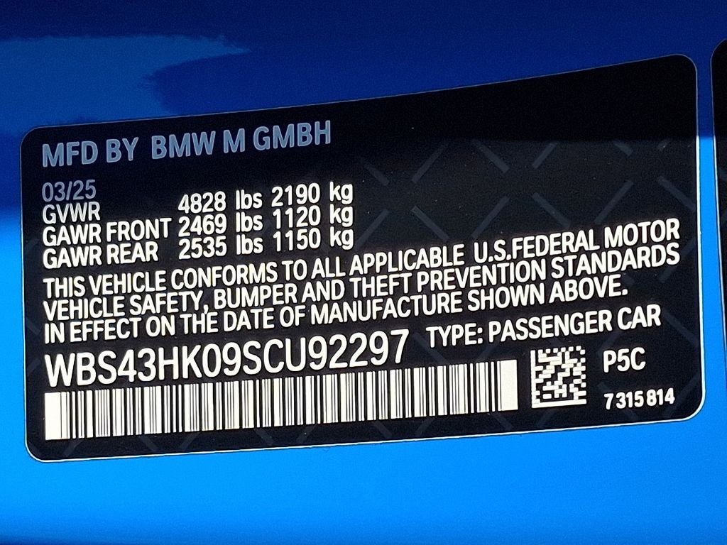 2025 BMW M4 CS
