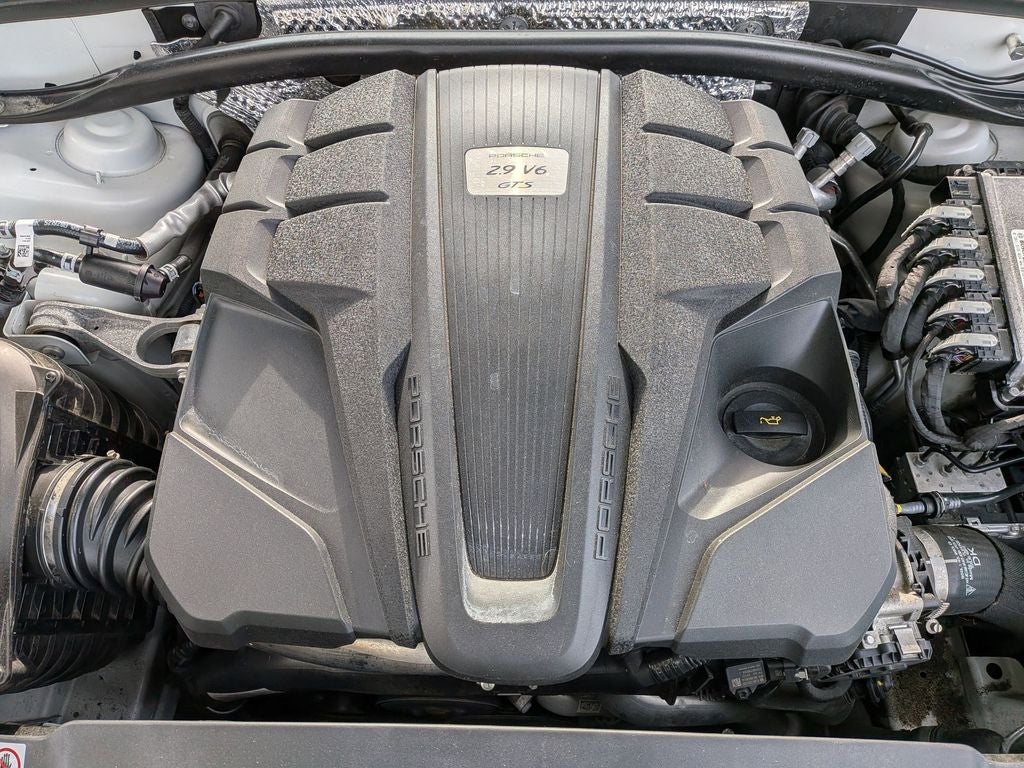 2022 Porsche Macan GTS