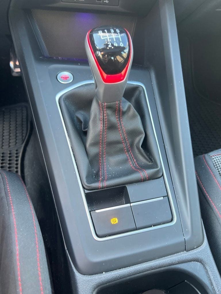 2022 Volkswagen Golf GTI 2.0T SE