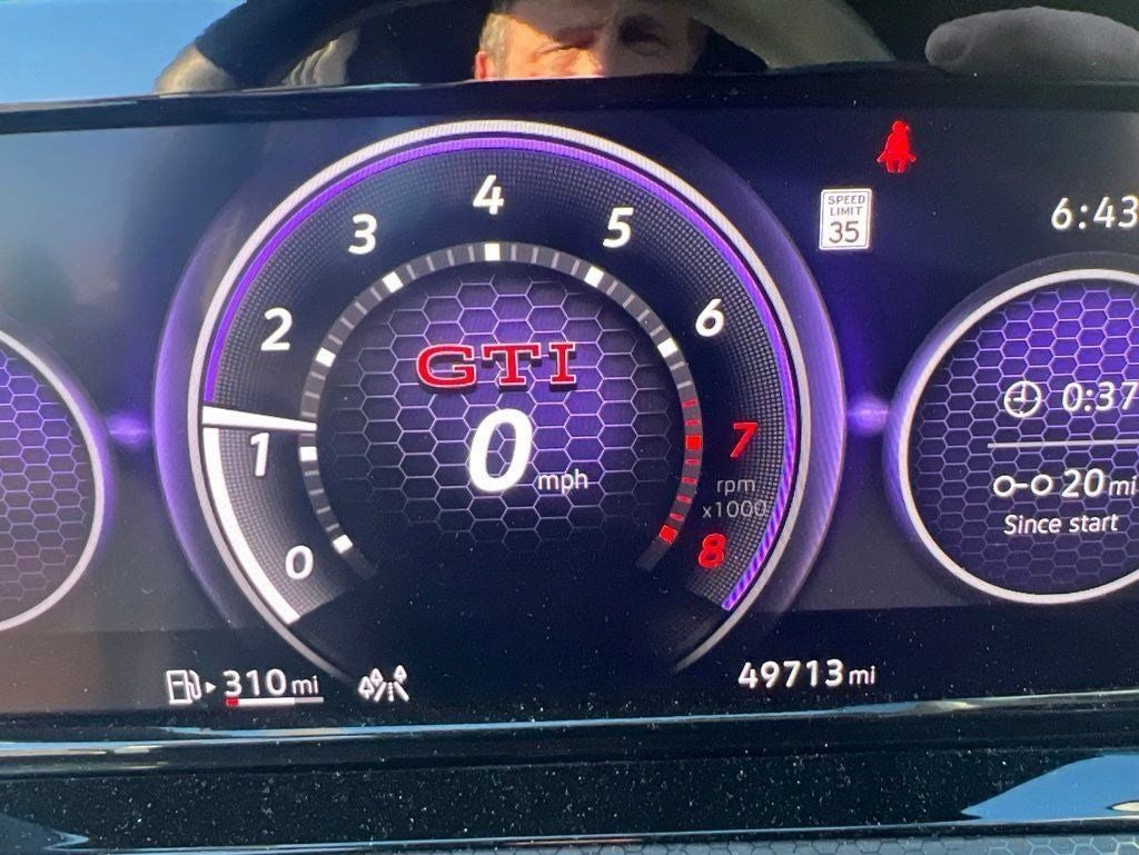 2022 Volkswagen Golf GTI 2.0T SE