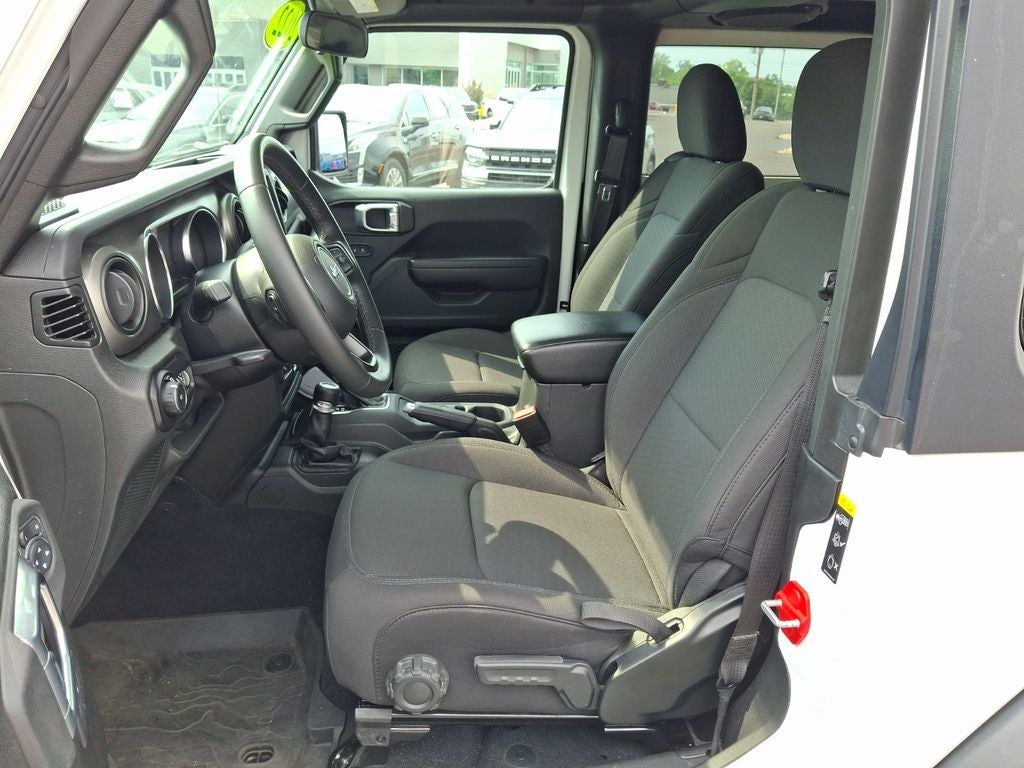 2022 Jeep Wrangler Willys