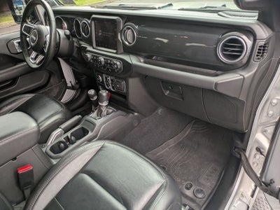 2022 Jeep Wrangler Unlimited Sahara Altitude