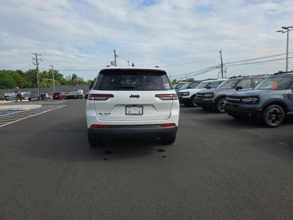 2022 Jeep Grand Cherokee L Altitude