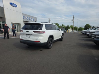 2022 Jeep Grand Cherokee L Altitude