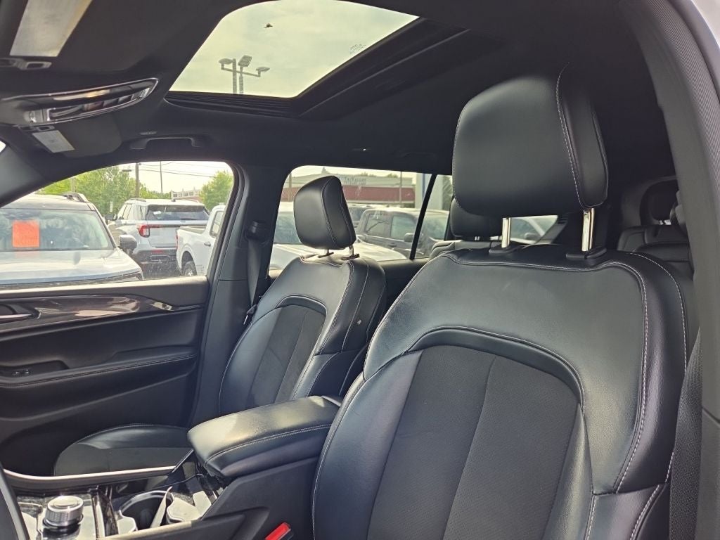 2022 Jeep Grand Cherokee L Altitude