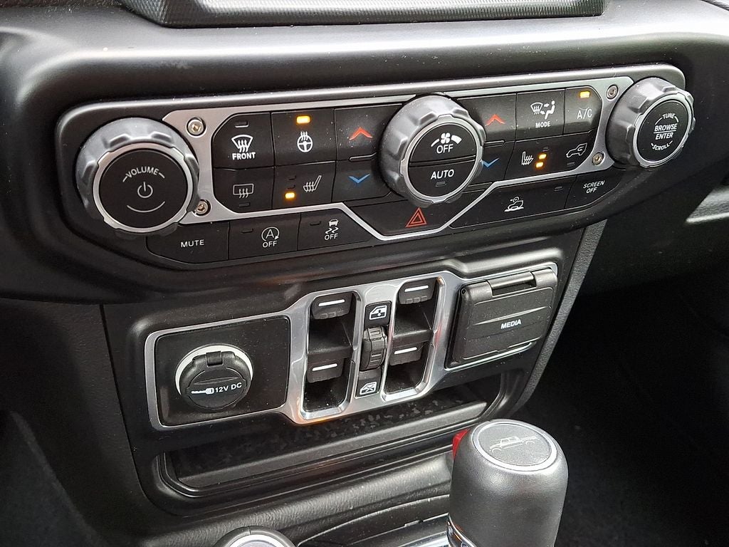 2022 Jeep Gladiator Overland