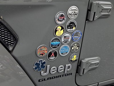2022 Jeep Gladiator Overland