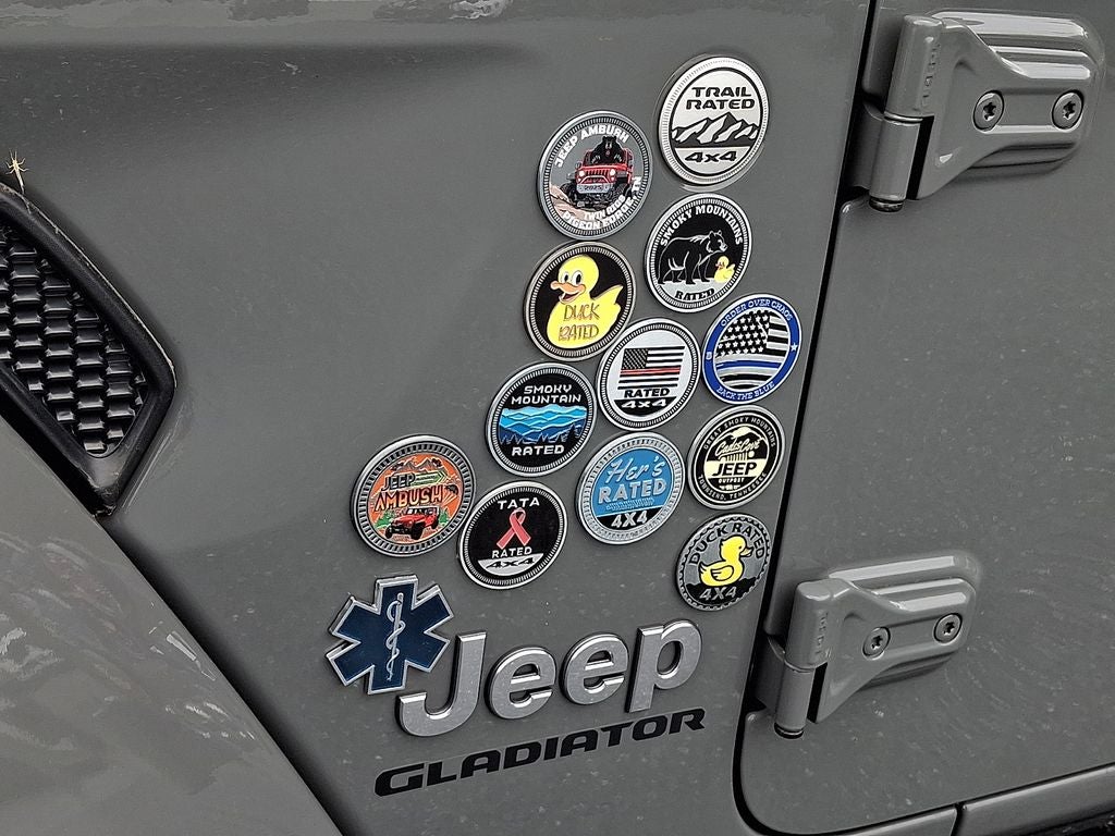 2022 Jeep Gladiator Overland