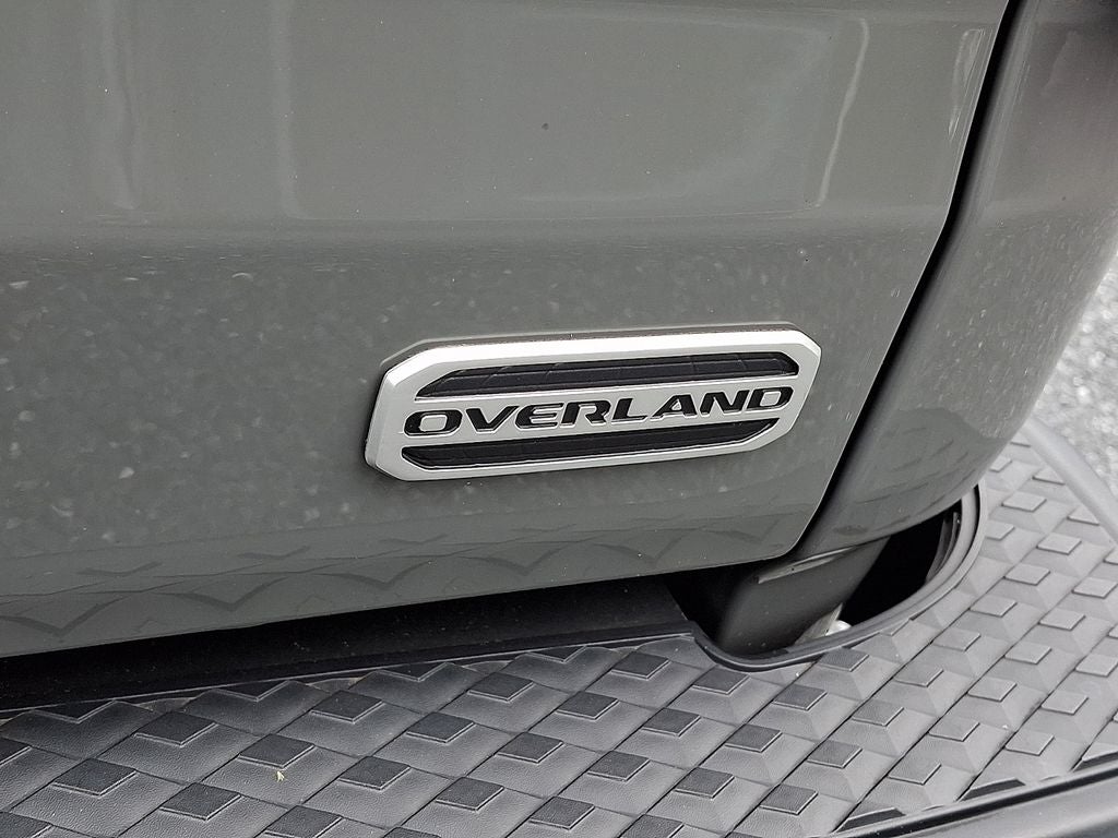 2022 Jeep Gladiator Overland