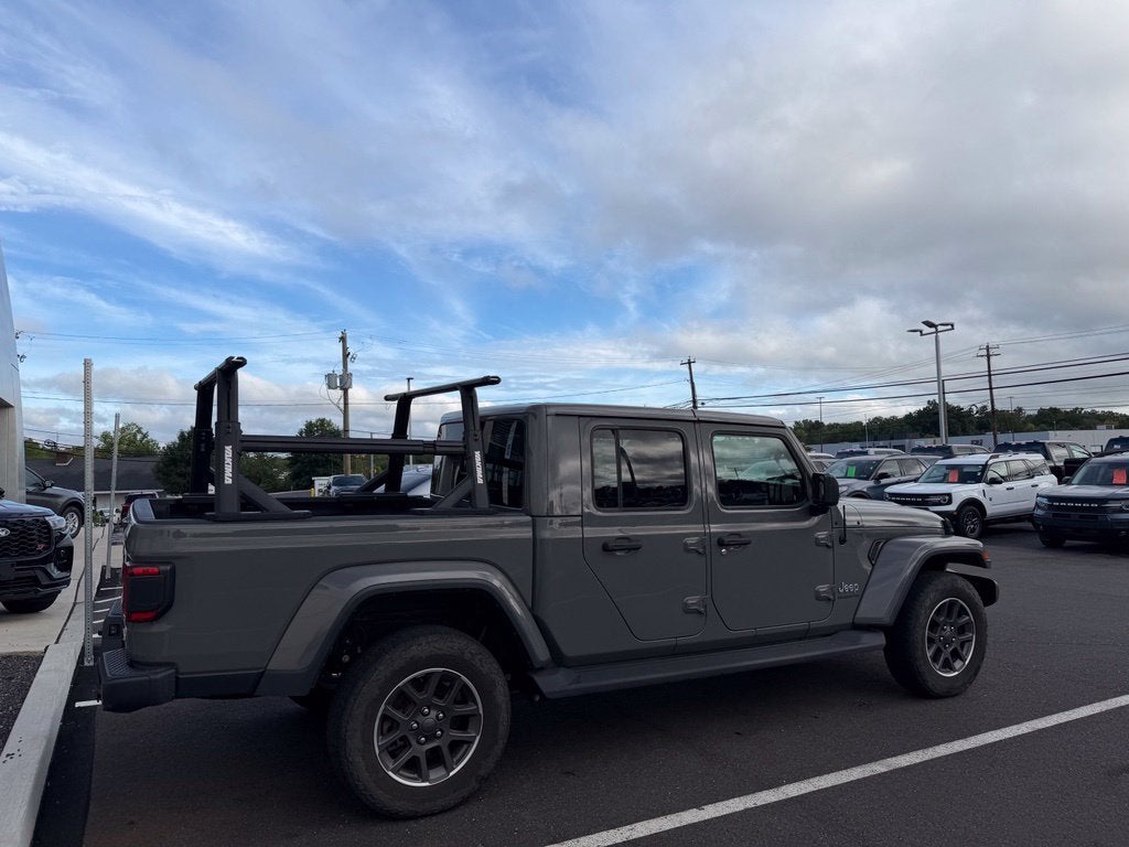 2020 Jeep Gladiator Overland
