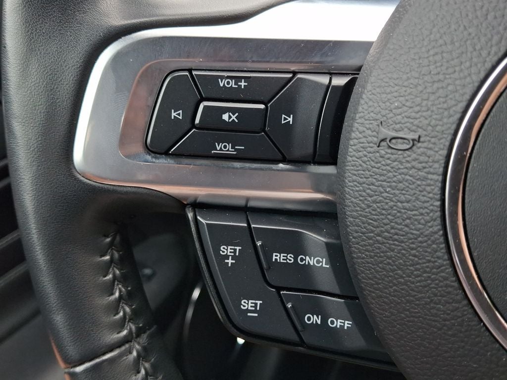2022 Ford Mustang Mach 1
