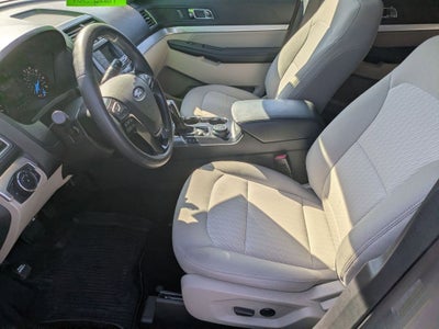 2019 Ford Explorer Base