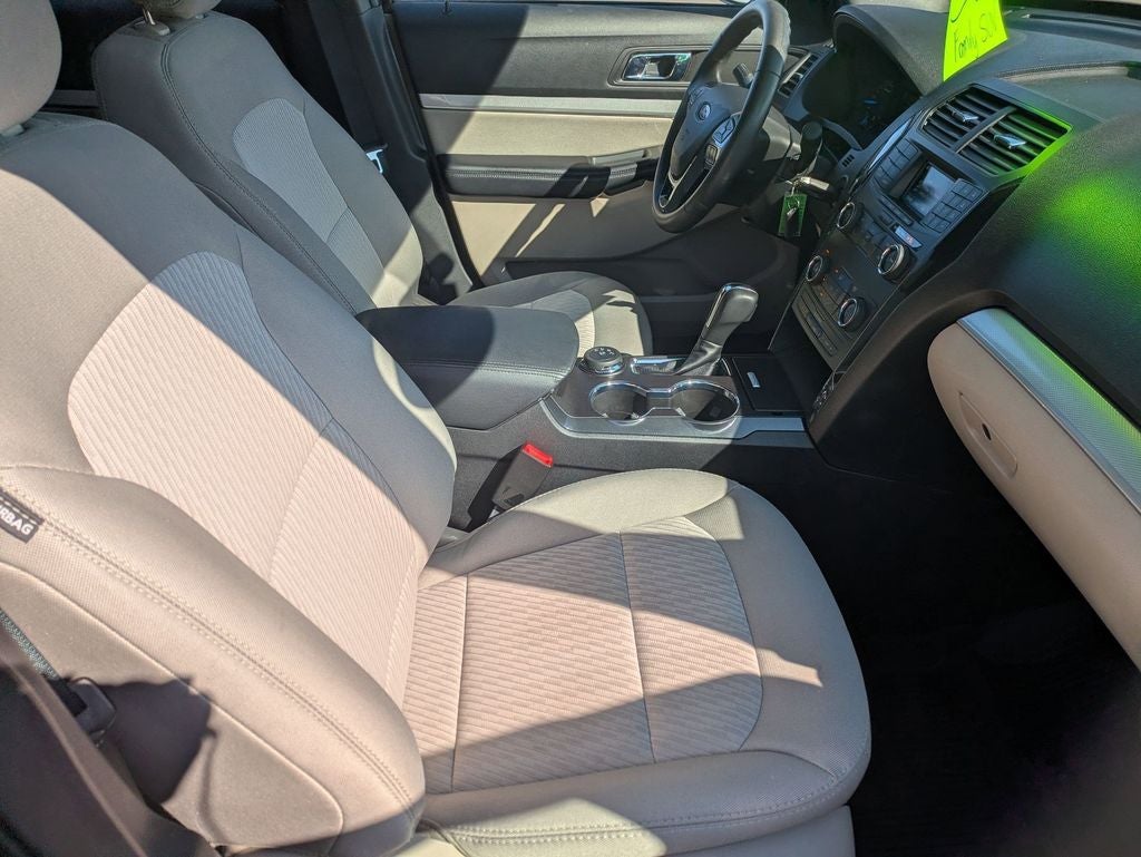 2019 Ford Explorer Base