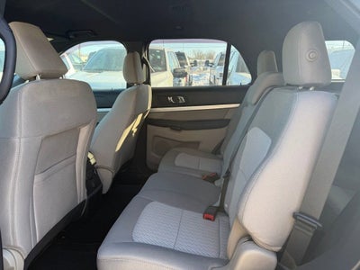 2019 Ford Explorer Base