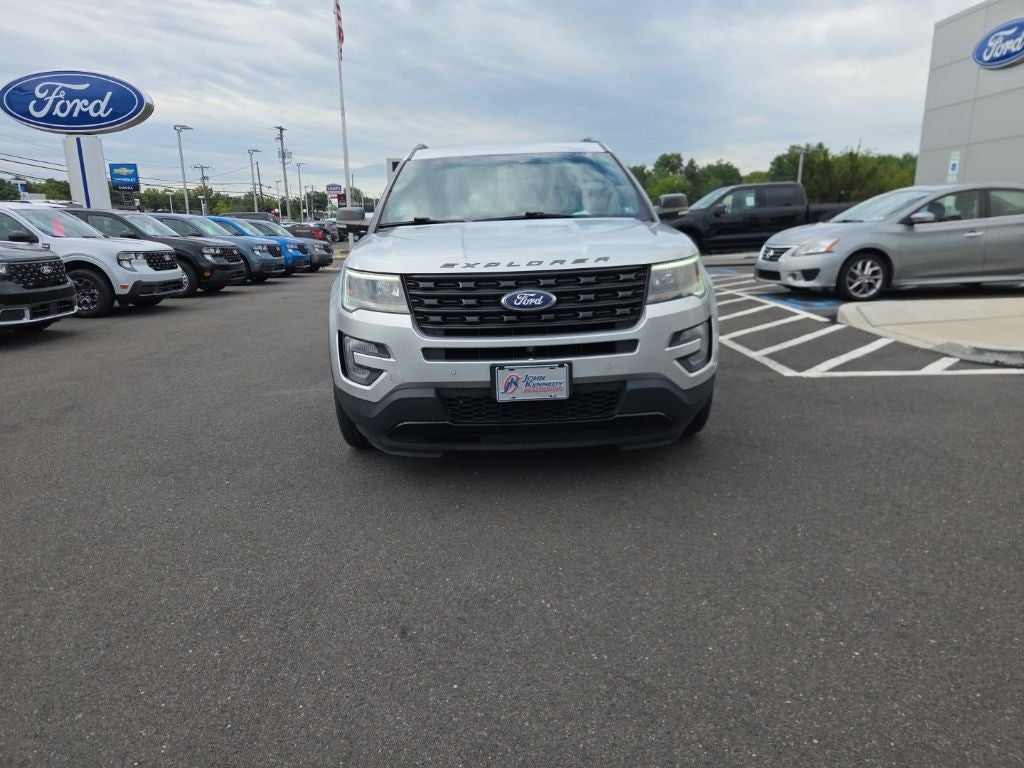 2017 Ford Explorer Sport