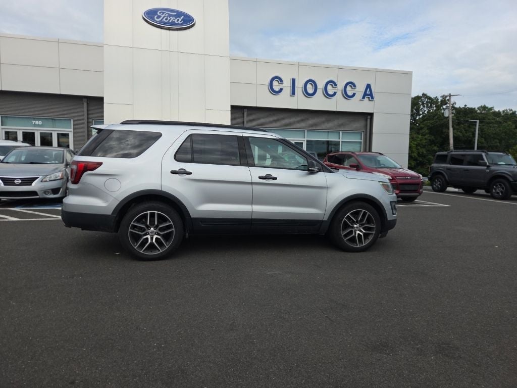 2017 Ford Explorer Sport