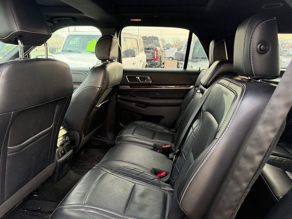 2017 Ford Explorer Platinum