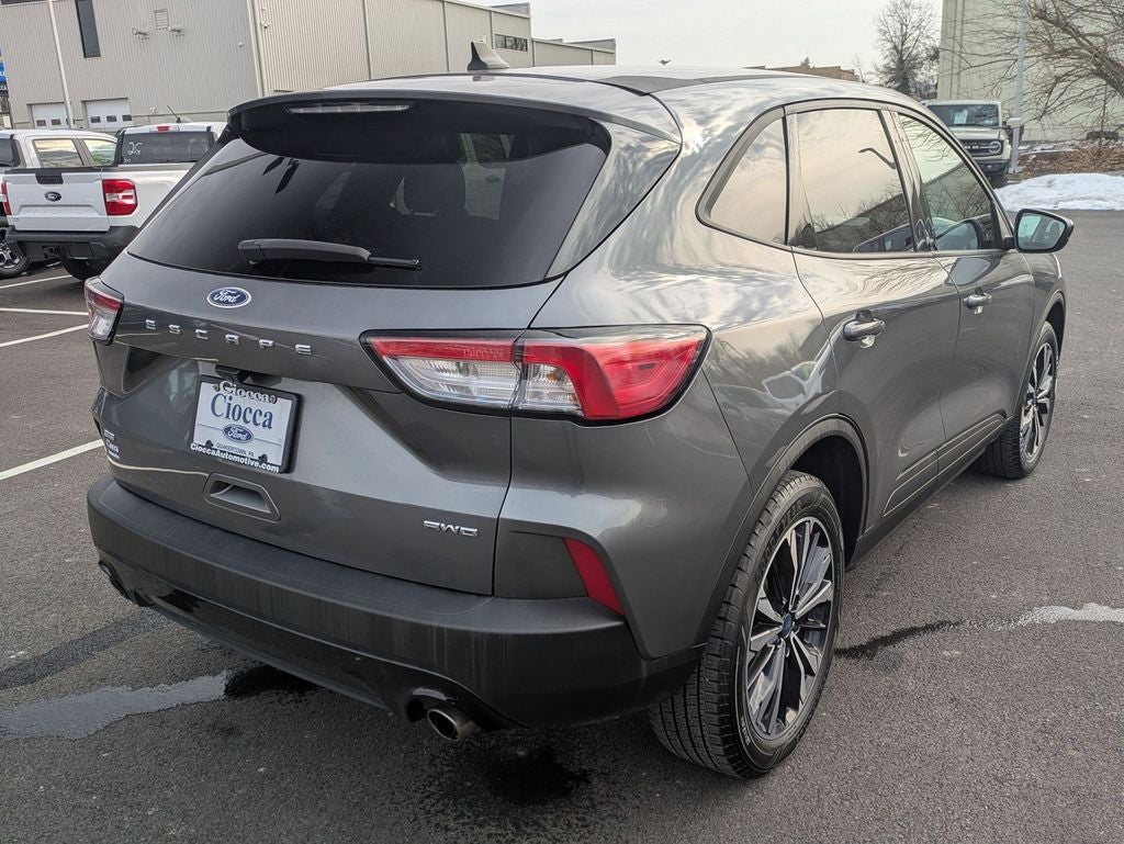 2022 Ford Escape SE
