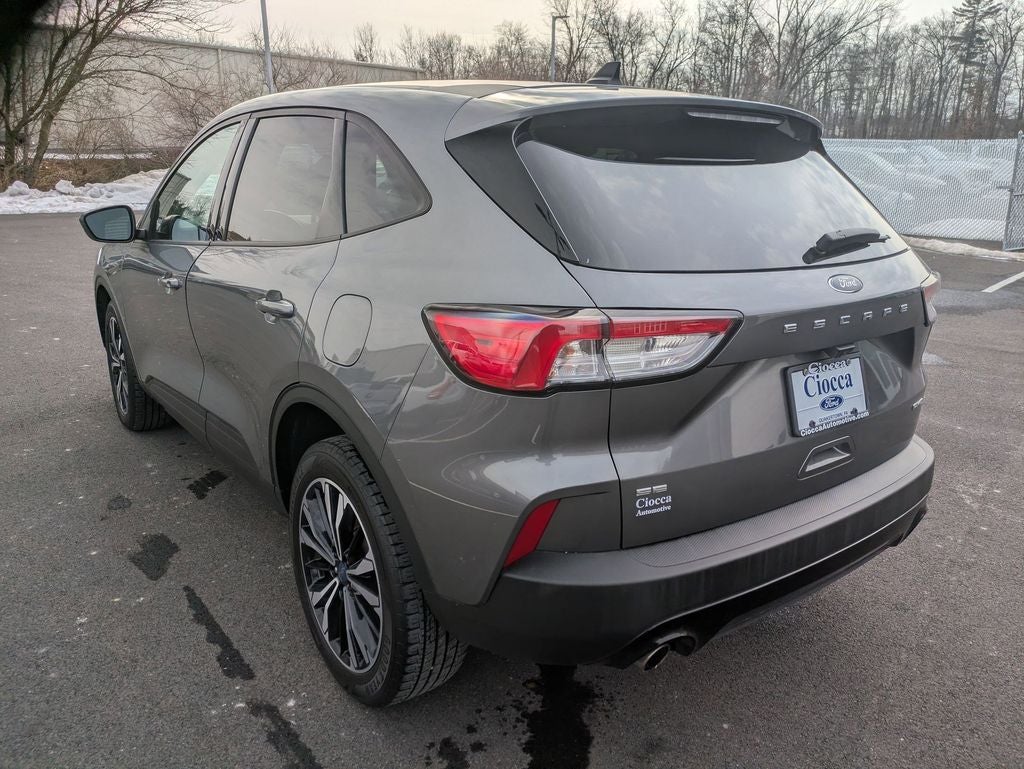 2022 Ford Escape SE