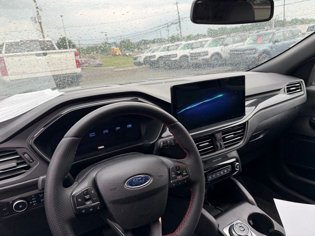 2025 Ford Escape ST-Line Elite