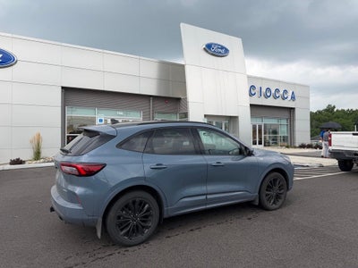 2025 Ford Escape ST-Line Elite