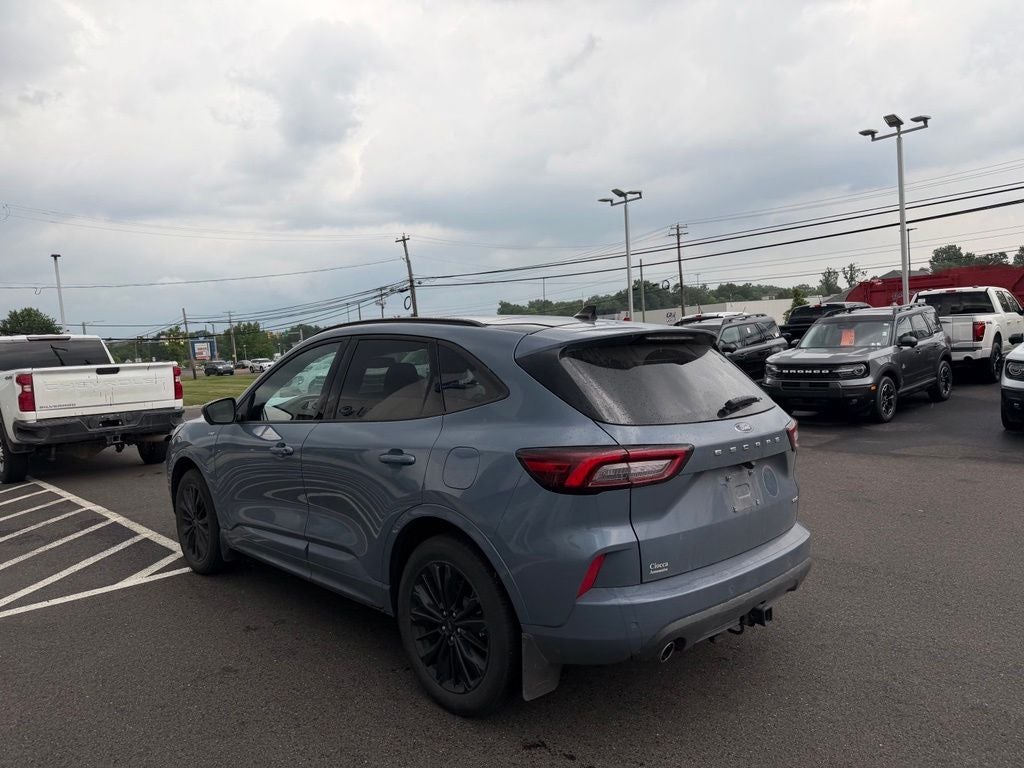 2025 Ford Escape ST-Line Elite