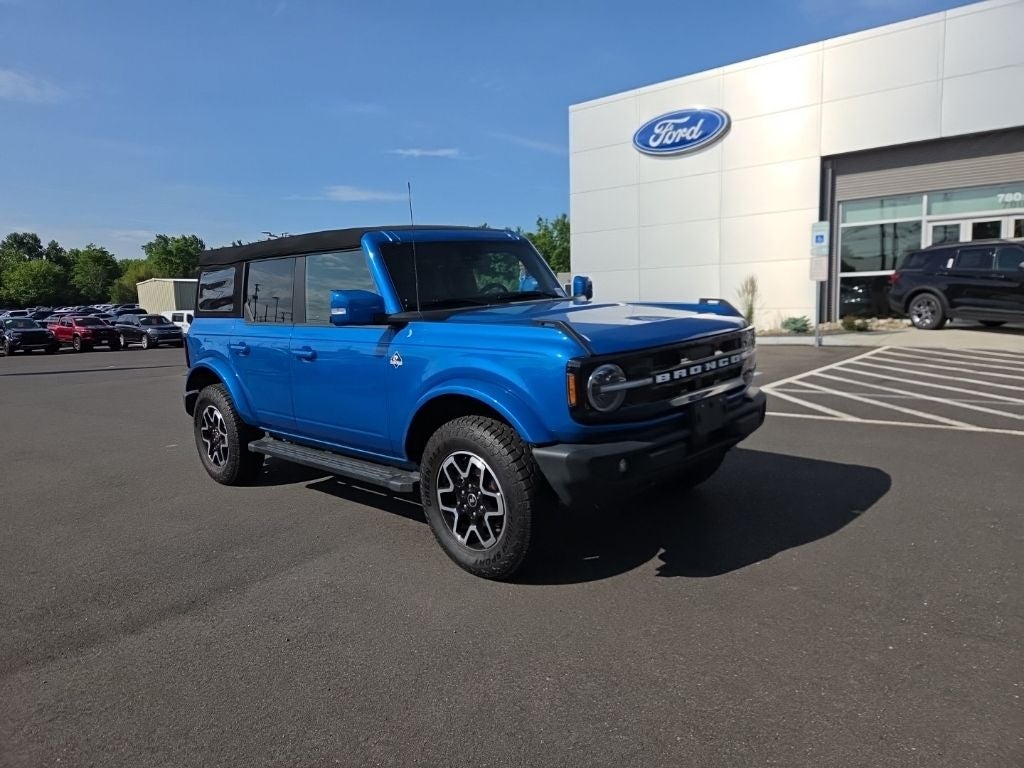 2023 Ford Bronco Outer Banks