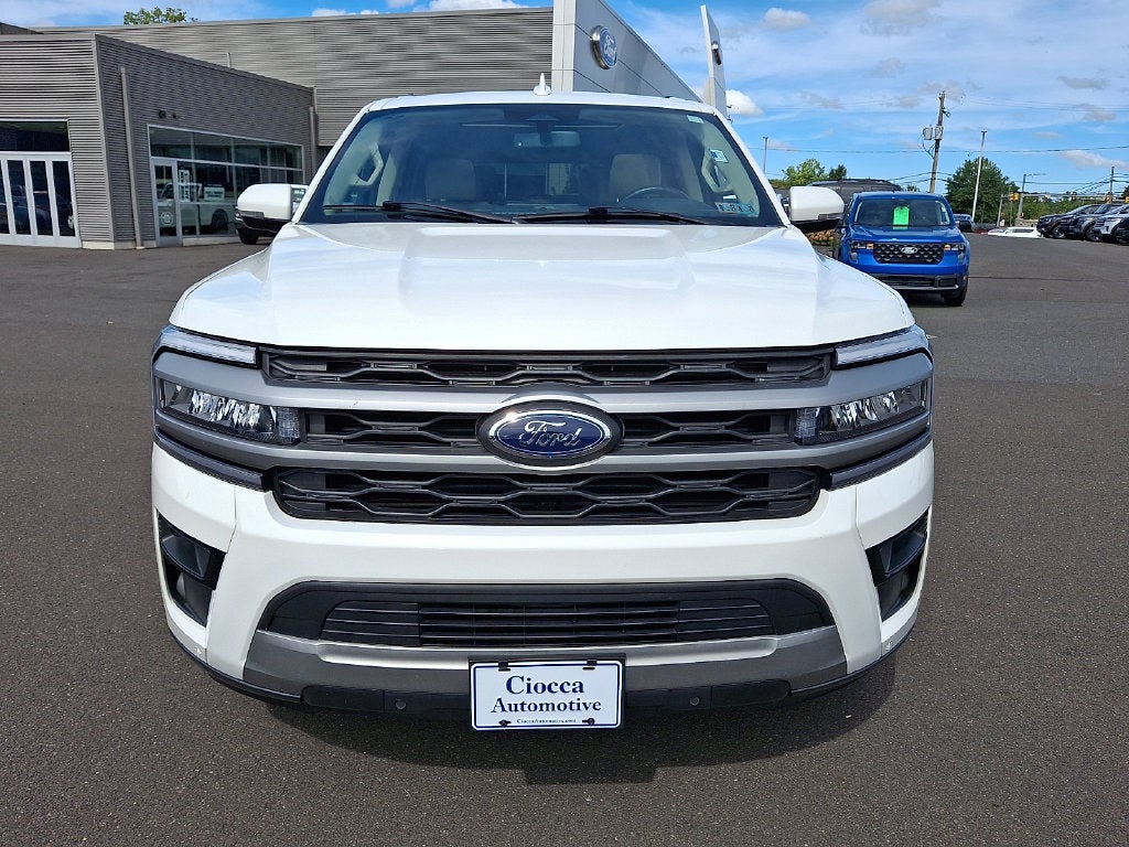 2024 Ford Expedition XLT