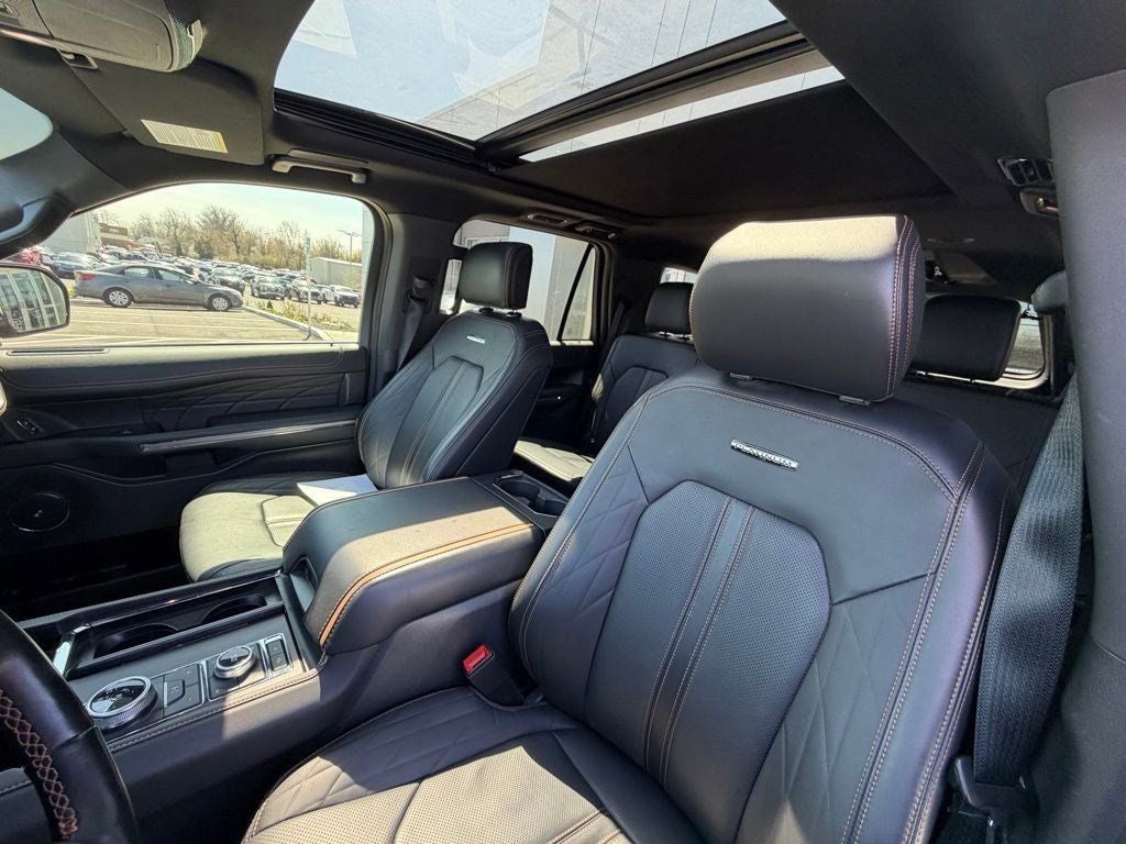2024 Ford Expedition Platinum