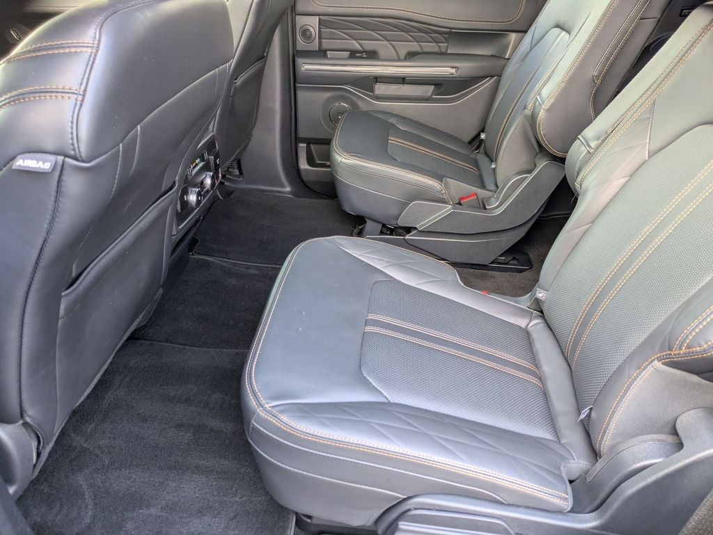 2024 Ford Expedition Platinum