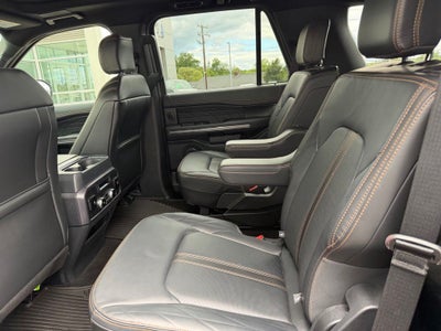 2022 Ford Expedition Platinum