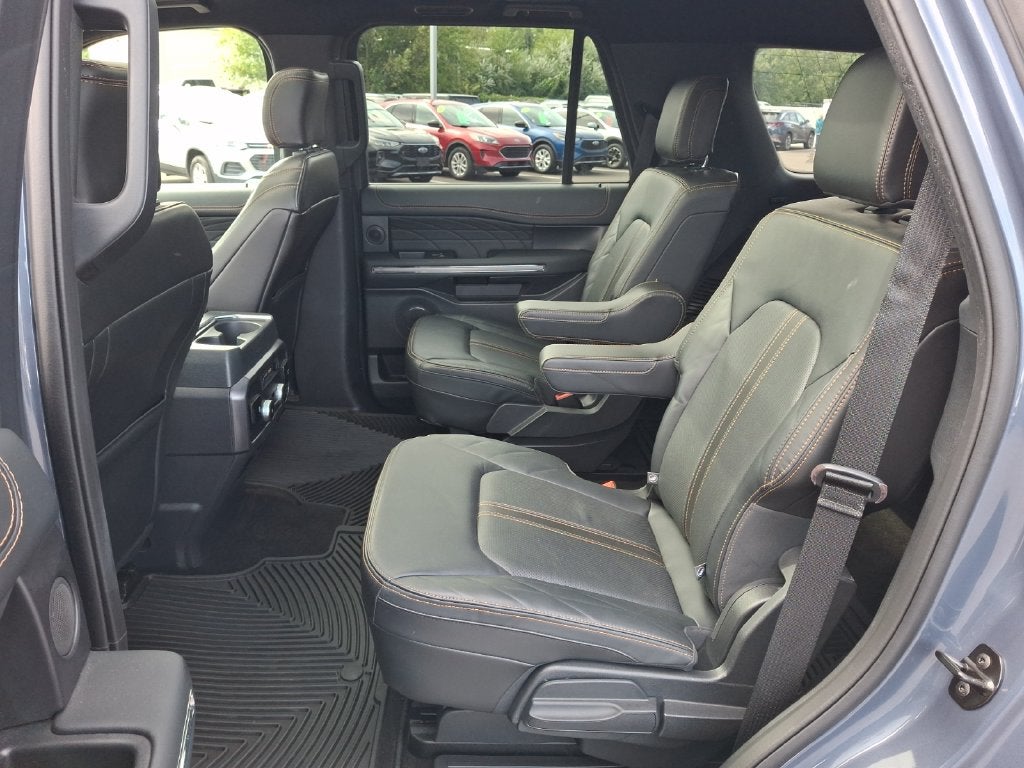 2022 Ford Expedition Platinum