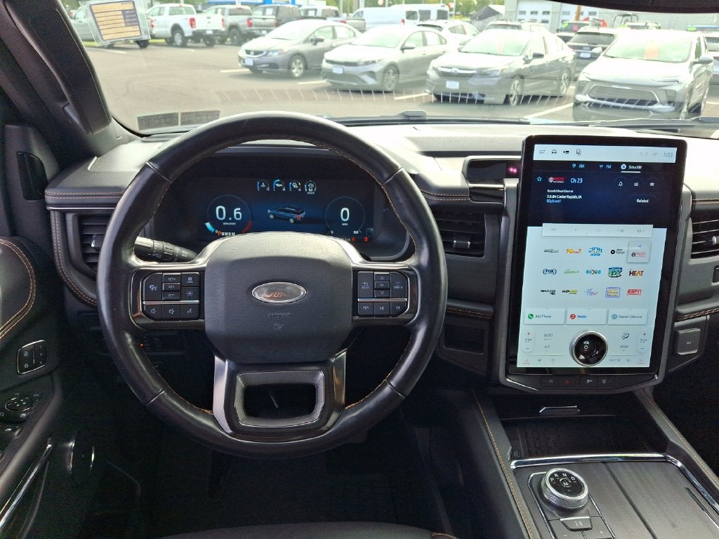 2022 Ford Expedition Platinum