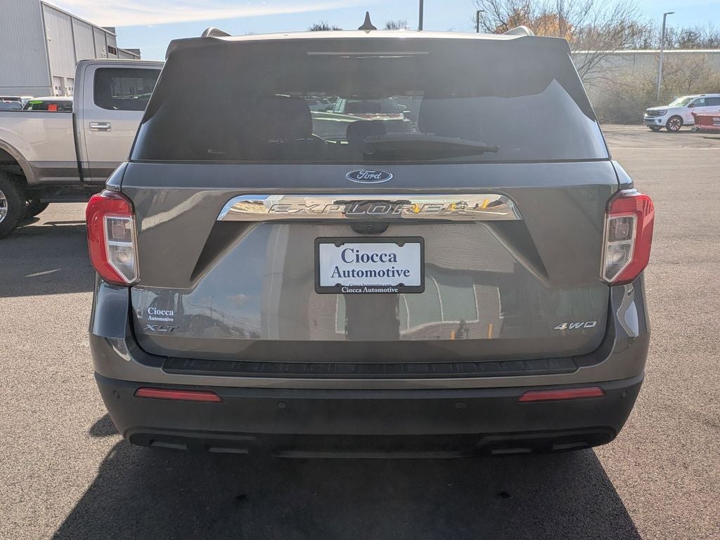 2022 Ford Explorer XLT