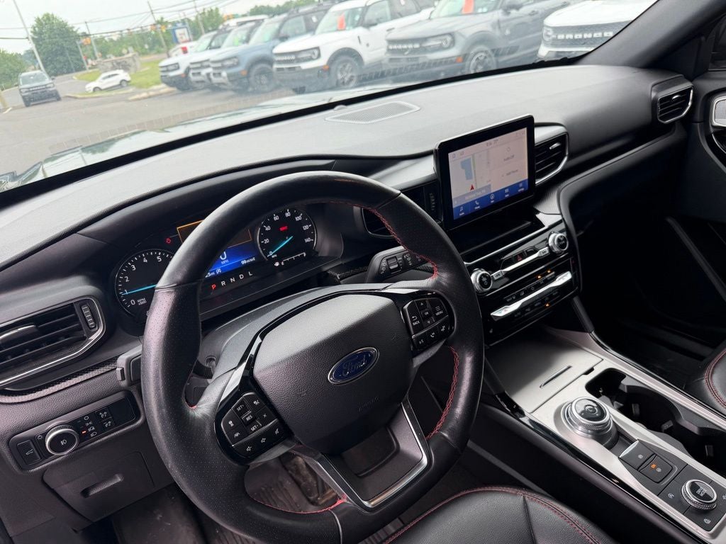 2024 Ford Explorer ST-Line