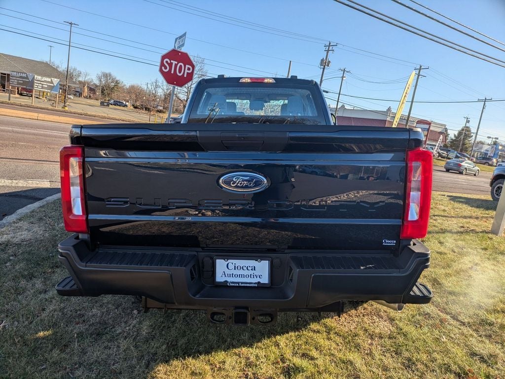 2023 Ford F-350SD XL