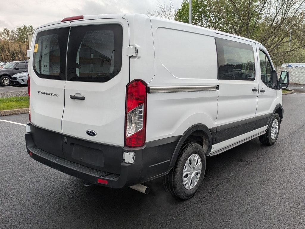2024 Ford Transit-250 Base