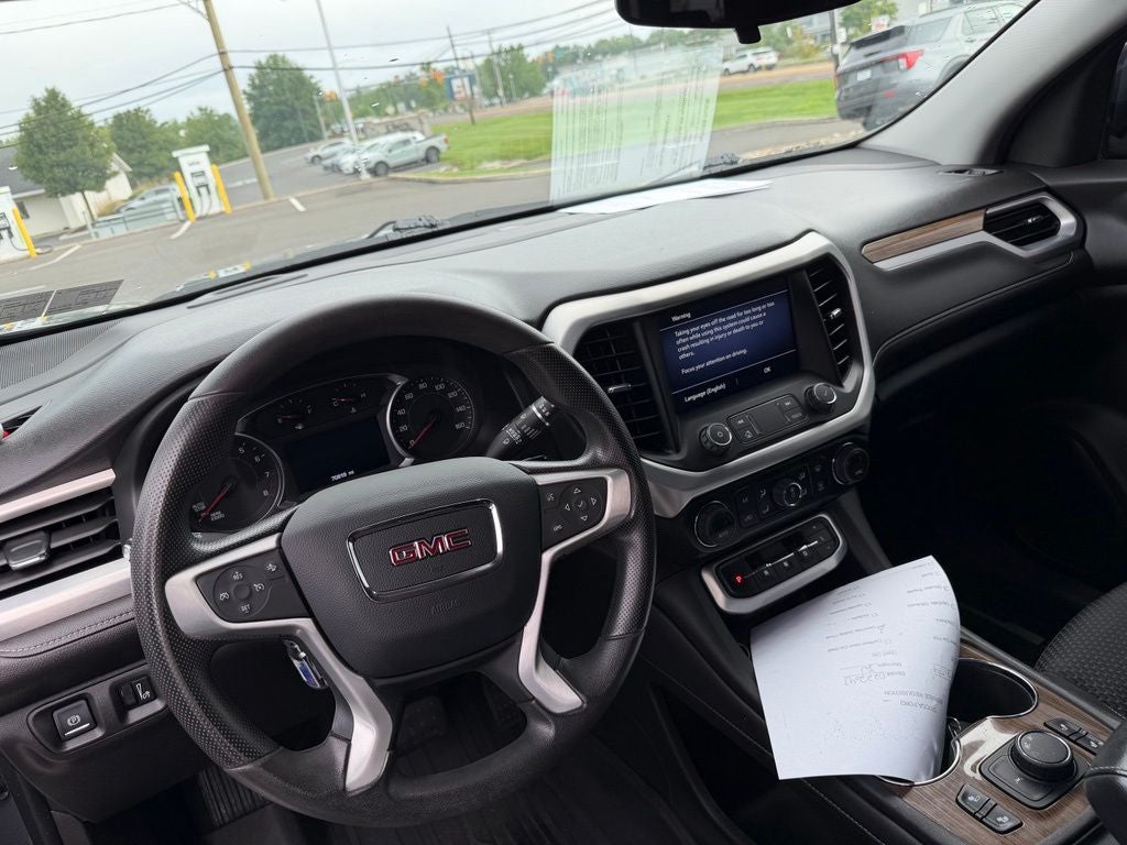 2022 GMC Acadia SLE